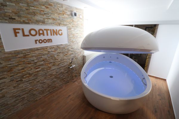 Floating room Edelweiss Predeal